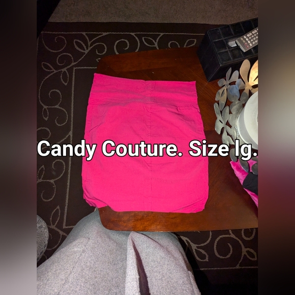 Skirts - Picture 1 of 2